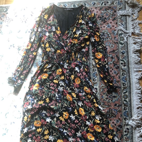 Zara Trafaluc Dress - Picture 2 of 8